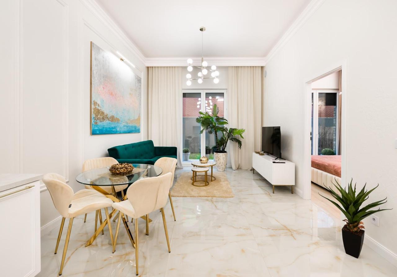 Apartment New Praga Ladies' & Gentlemen's Warsaw